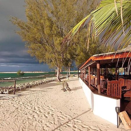 Ecolodge Du Menabe Belo Luaran gambar